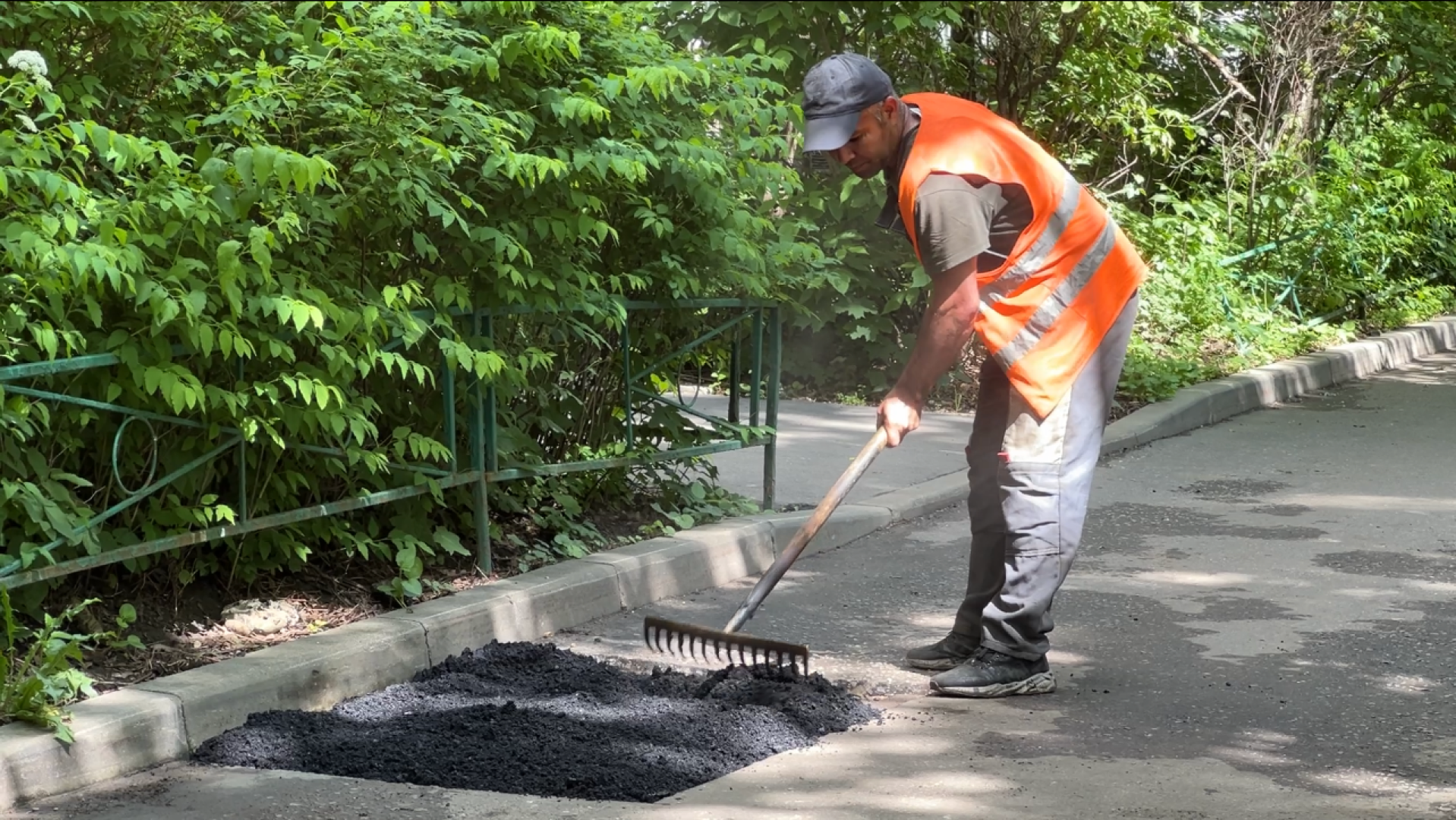 химки, ремонт дорог во дворах, ямочный ремонт, благоустройство,