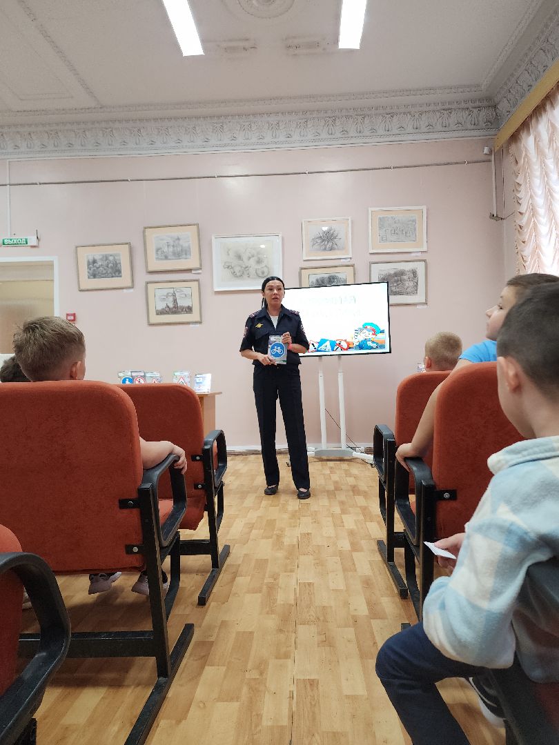 электросталь, гаи, гибдд, урок безопасности, библиотека, дети, безопасность, безопасность дорожного движения, безопасность на дорогах, пдд,