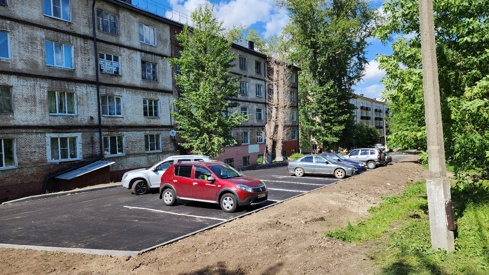 кашира, садовая, московская, клубная, благоустройство дворов, парковка, тротуар, бортовой камень, асфальтовое покрытие,