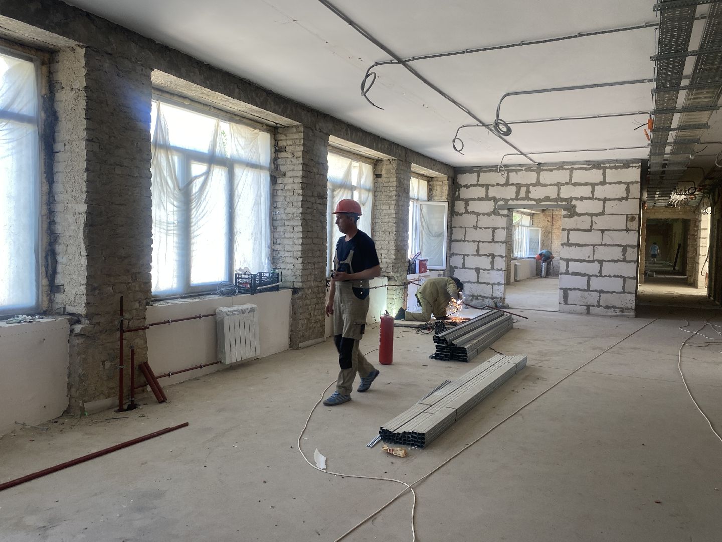 школа попова власиха, капитальный ремонт поповки, Власиха школа попова, кабинет радиотехники в поповке, точка роста поповка,