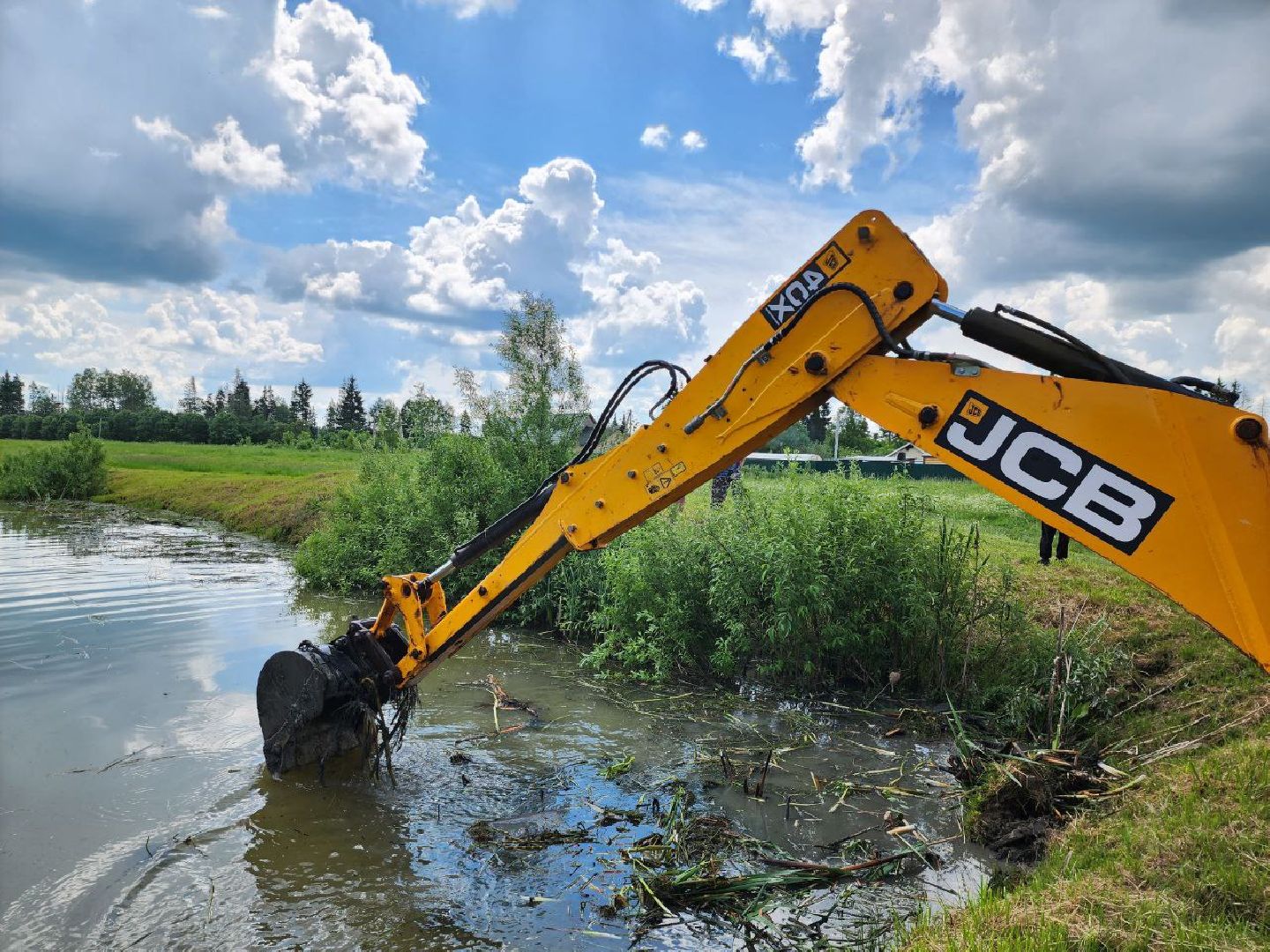можайск, можайский городской округ, подмосковье, ремонт пожарных водоемов, водоемы, пруды, пожарная безопасность, очистка пруда, подземные пожарные емкости,