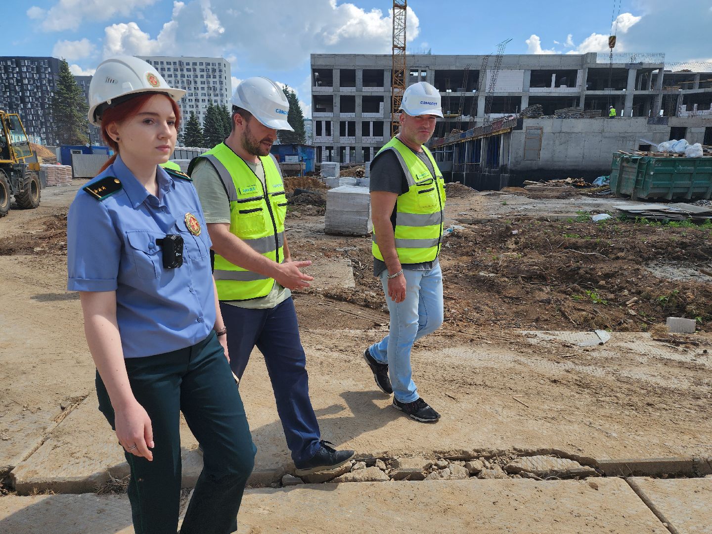 Стоительство школы,