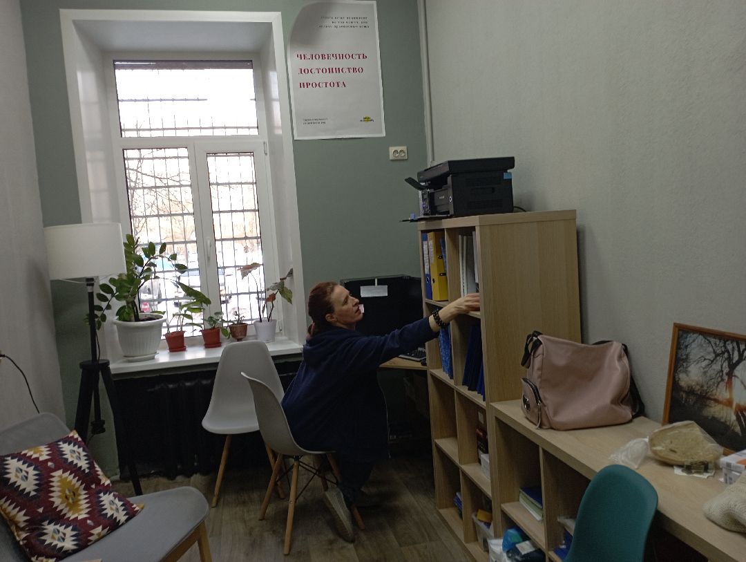 Дубна, общество