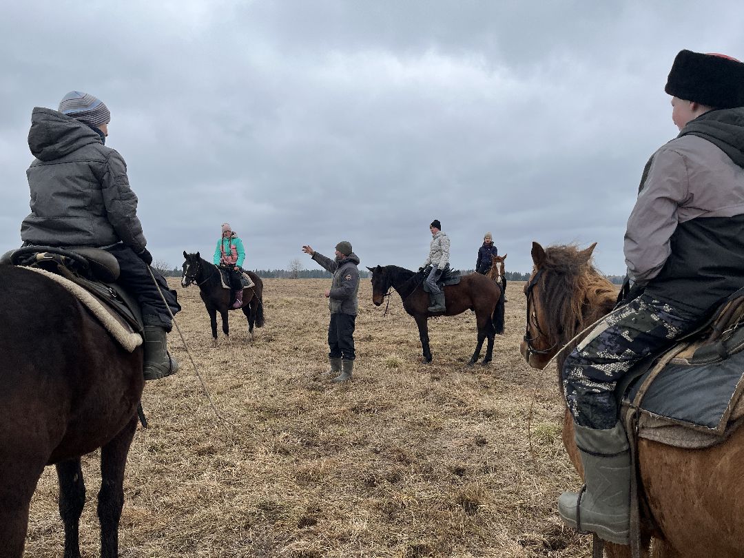 Шаховская, лошади, кони, стрельба из лука