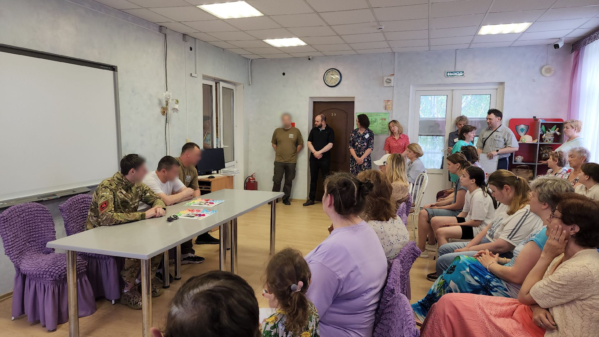 ивантеевка, дети инвалиды, взрослые, бойцы сво, встреча, подарки бойцам,