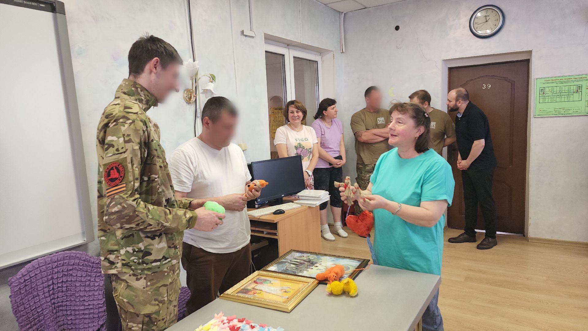 ивантеевка, дети инвалиды, взрослые, бойцы сво, встреча, подарки бойцам,