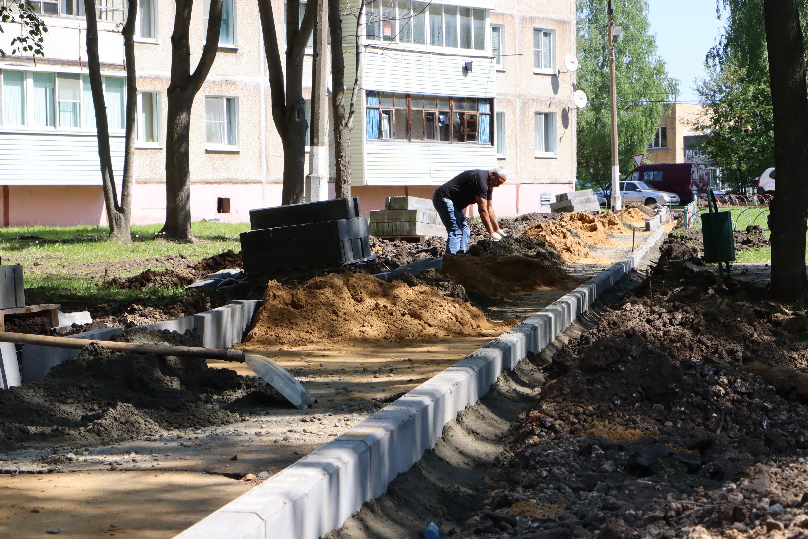 Серебряные Пруды, комплексное благоустройство дворов, национальный проект жилье и городская среда,