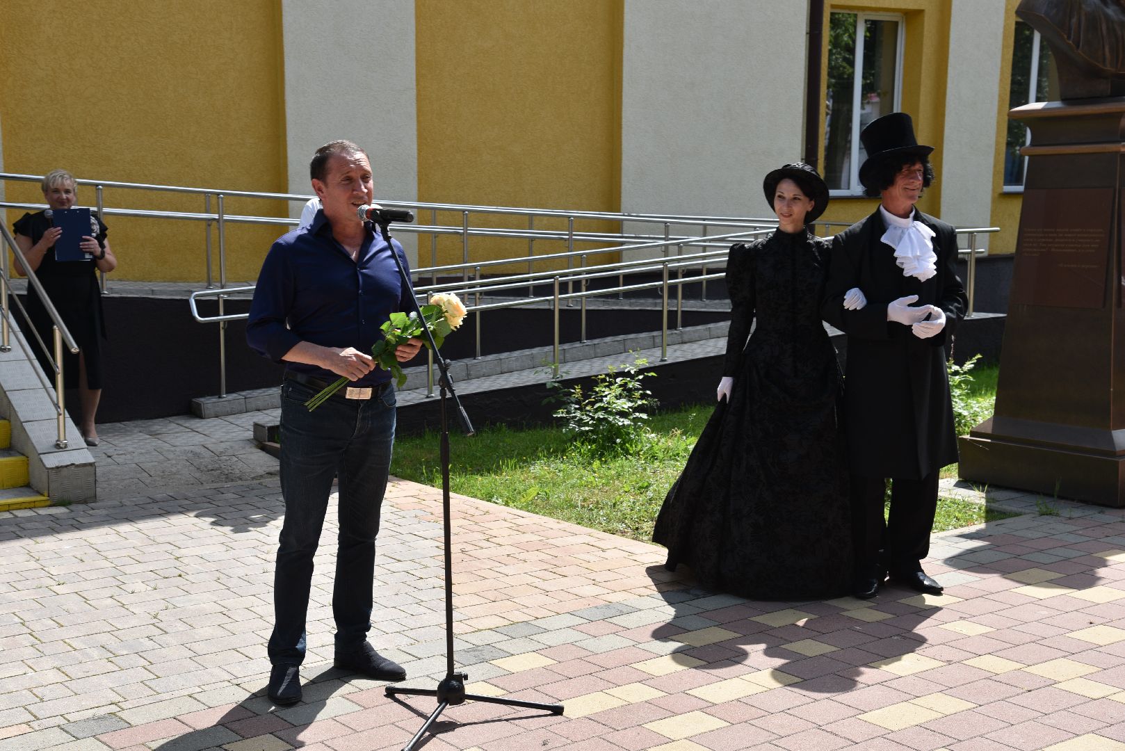 лотошино, лотошинский цдк, 225 лет пушкину, библиотека, дети,