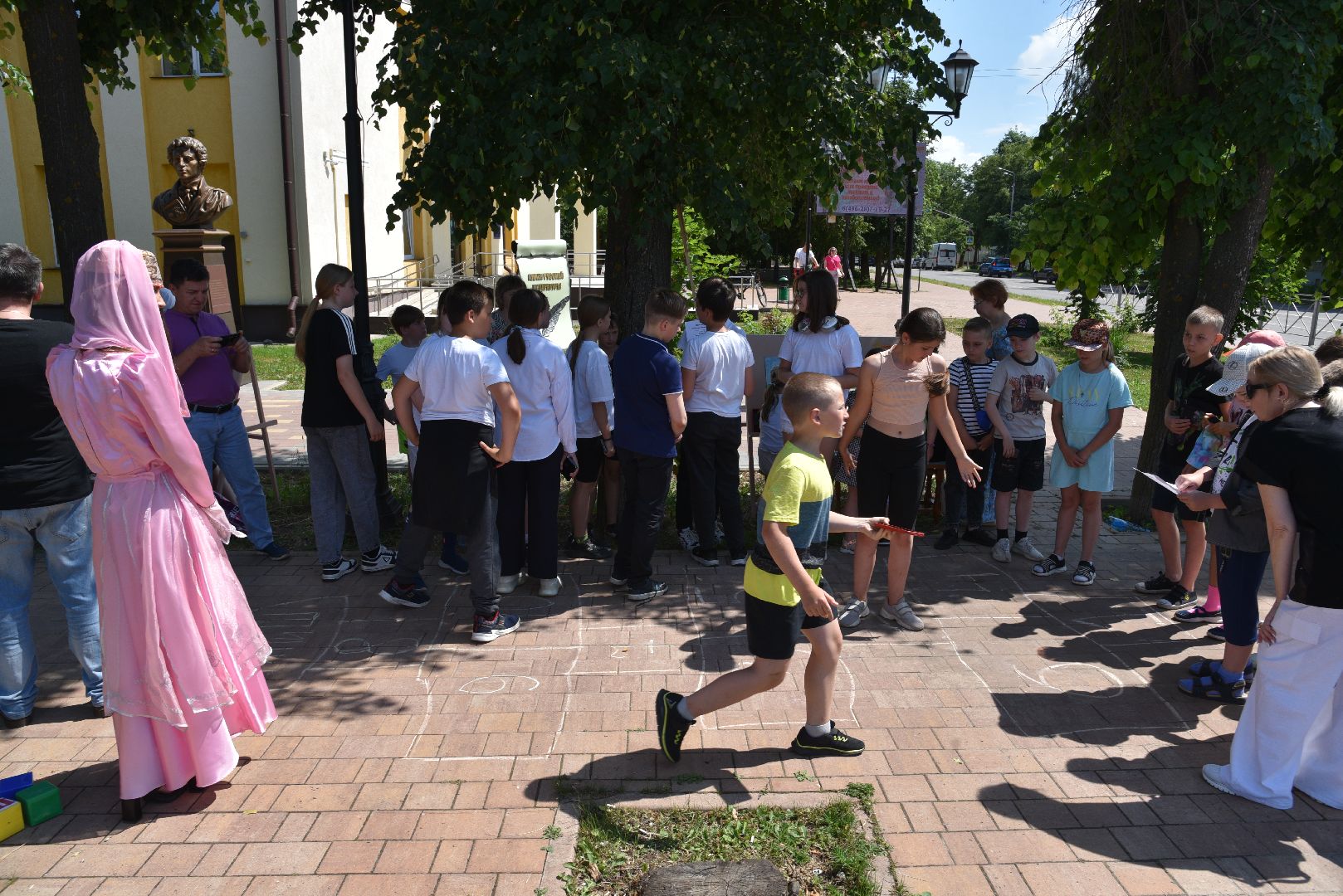 лотошино, лотошинский цдк, 225 лет пушкину, библиотека, дети,