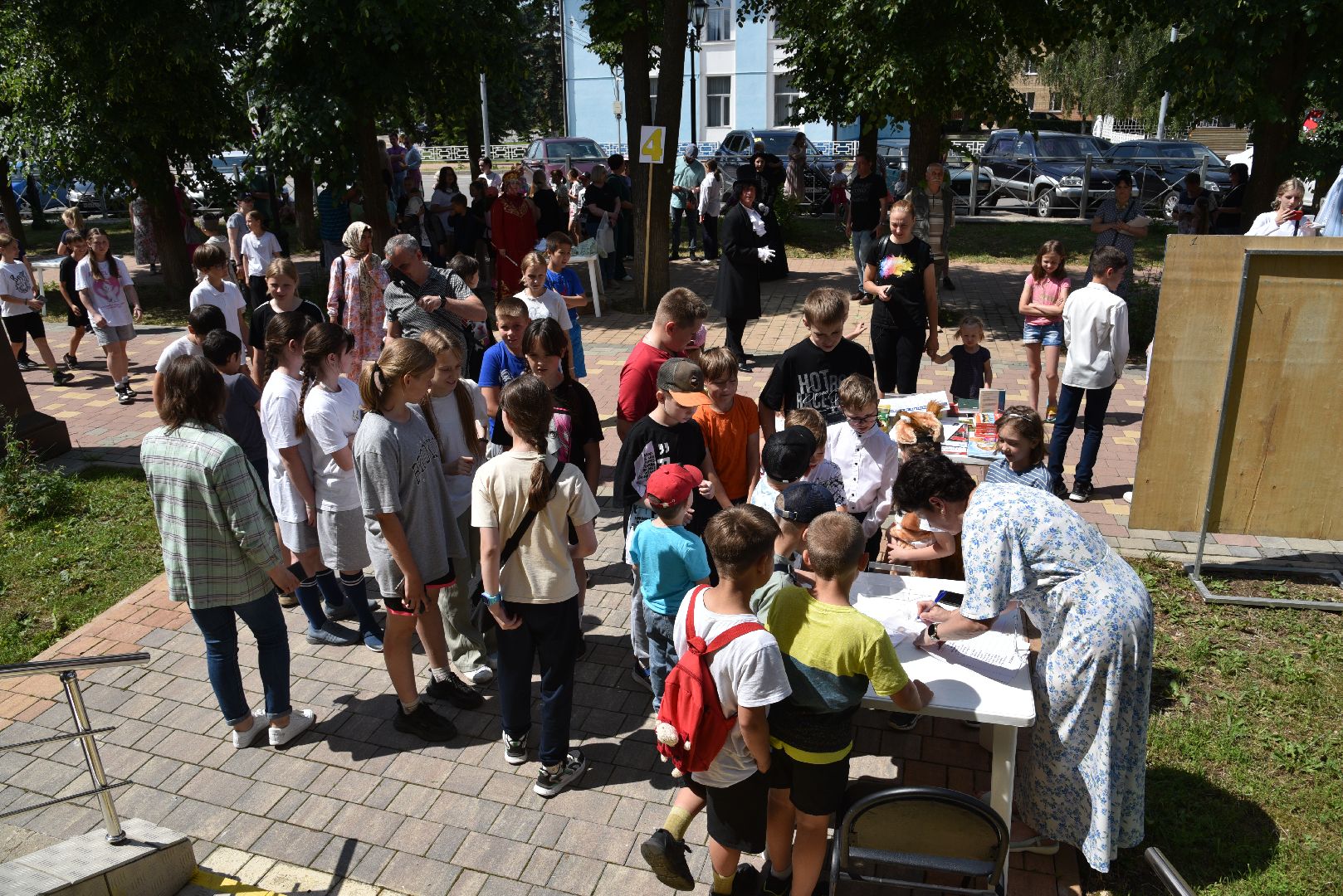 лотошино, лотошинский цдк, 225 лет пушкину, библиотека, дети,