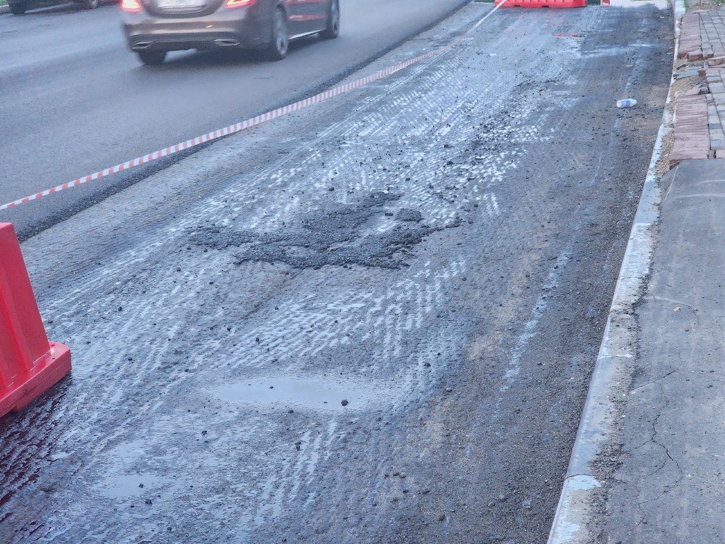 долгопрудный, бордюрный камень, дорожные работы, асфальт, ограждение,