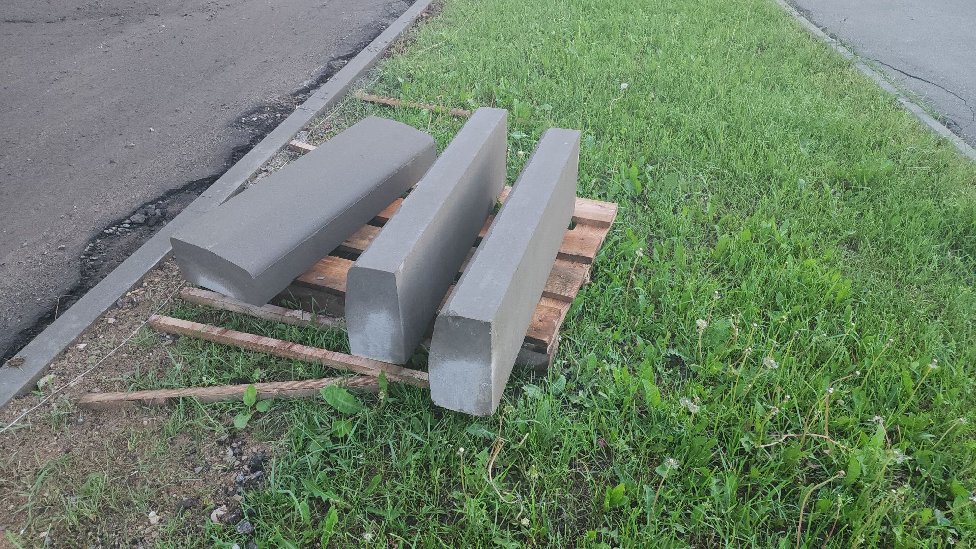 долгопрудный, бордюрный камень, дорожные работы, асфальт, ограждение,