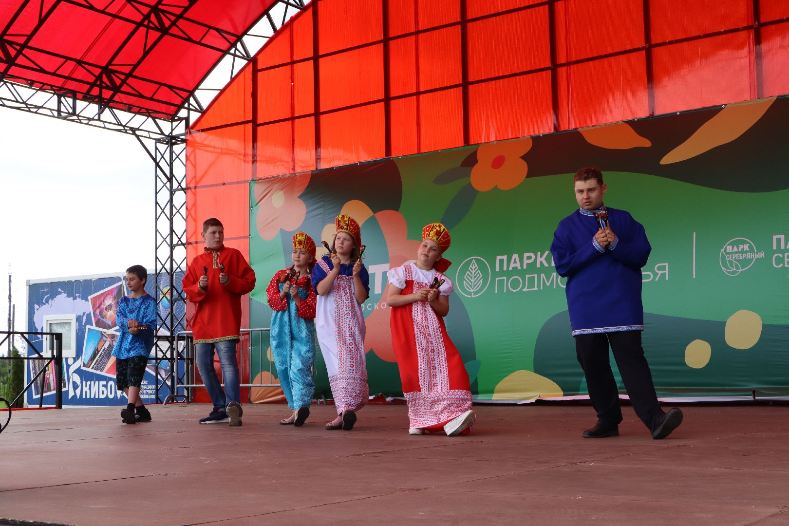 День России, Серебряные Пруды, парк Серебряный, Мамино время, министерство социального развития подмосковья, С Россией в сердце, Комплексный центр социального обслуживания и реабилитации Серебряно-Прудский», дети с ОВЗ,