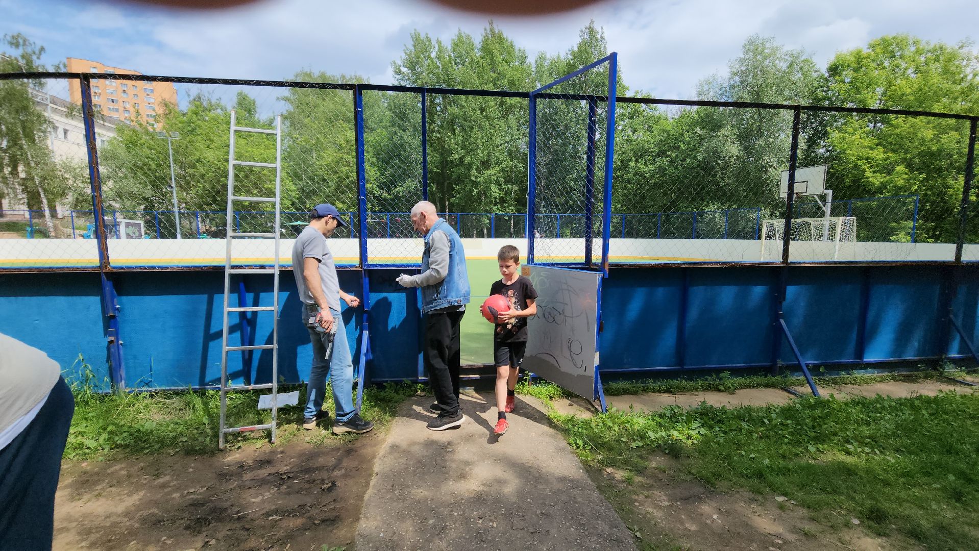 красногорск, ивановские пруды, спортивная площадка, реконструкция, ремонт,