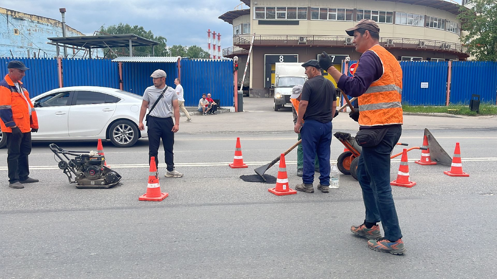 дорога, дороги, ремонт, ремонт дорог, ямы, ямы на дорогах, ямочный ремонт,