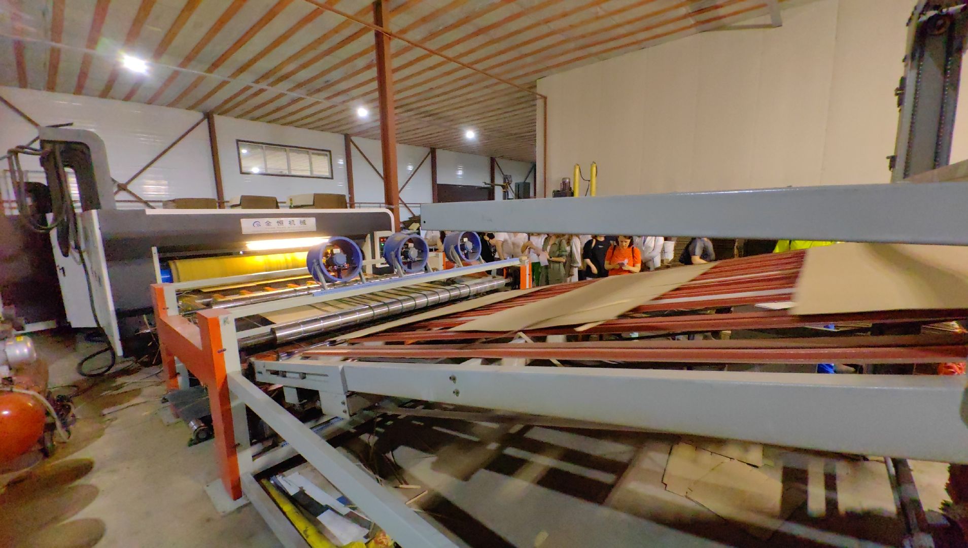 картон, производство, хитбокс, упаковка, день предпринимательства, щёлково,