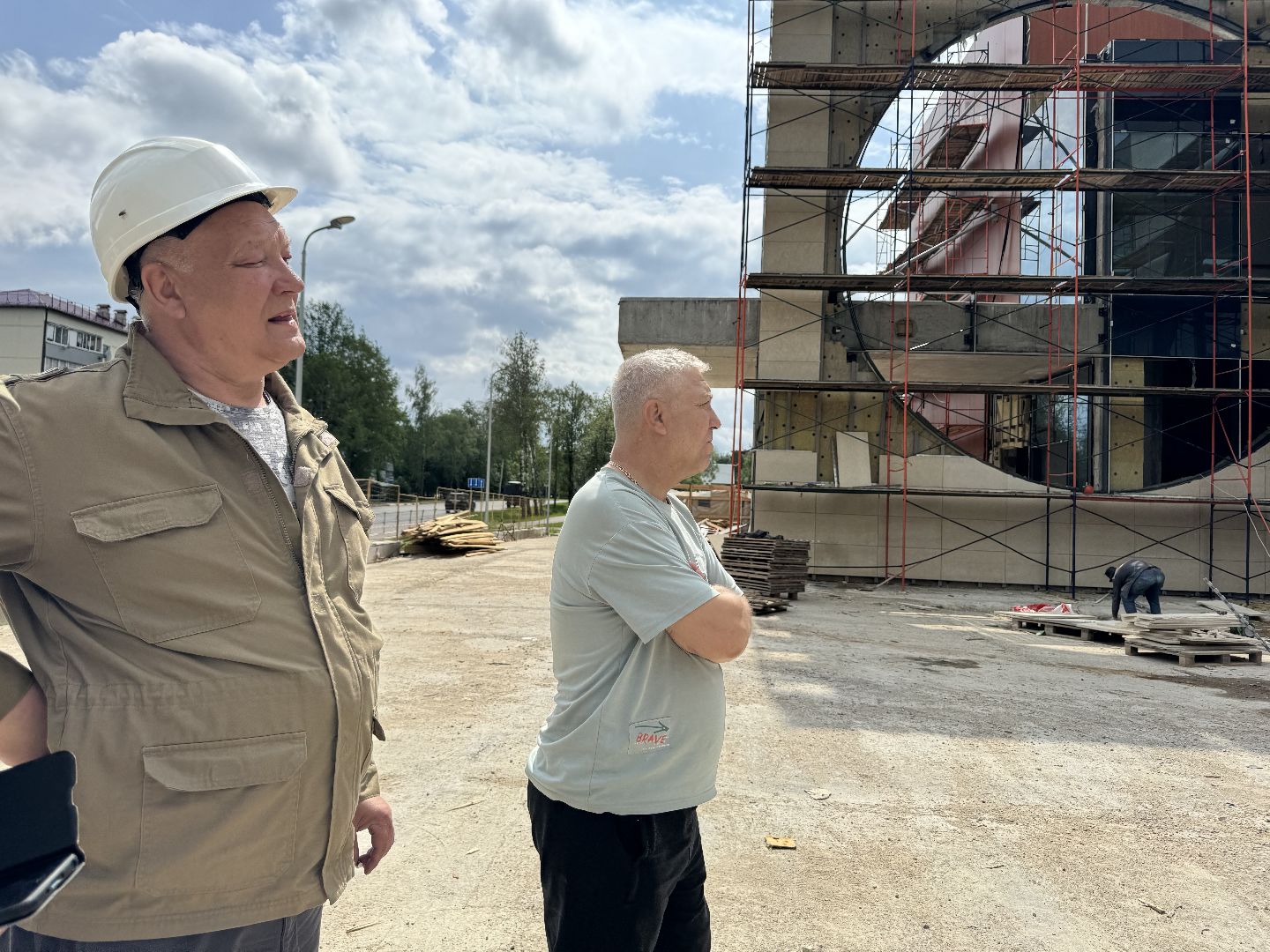 шаховская, дворец торжеств, строительство, остекление,