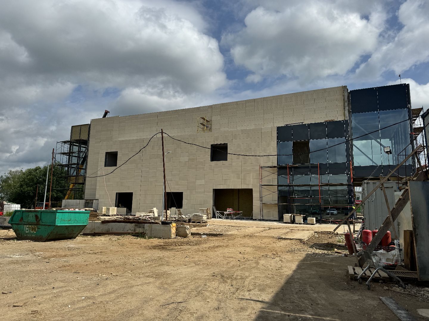 шаховская, дворец торжеств, строительство, остекление,