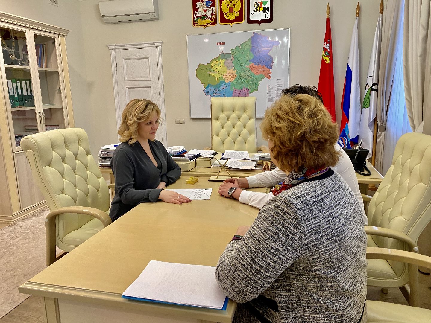 Клин, учитель, образование