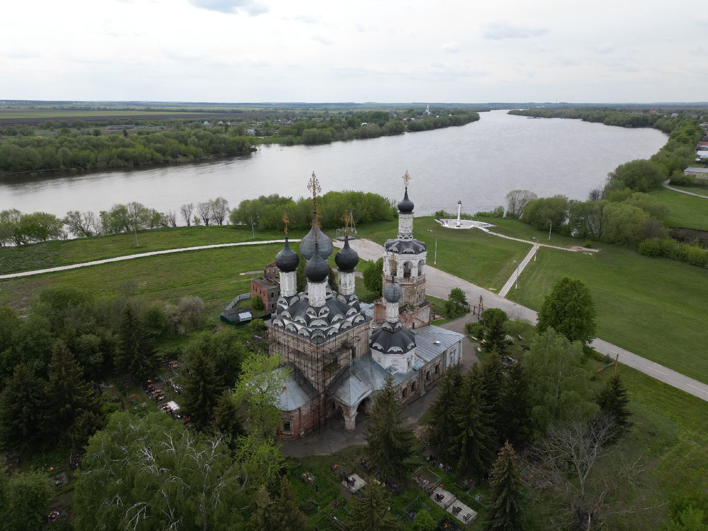 видео с коптера, храм, троицкий,