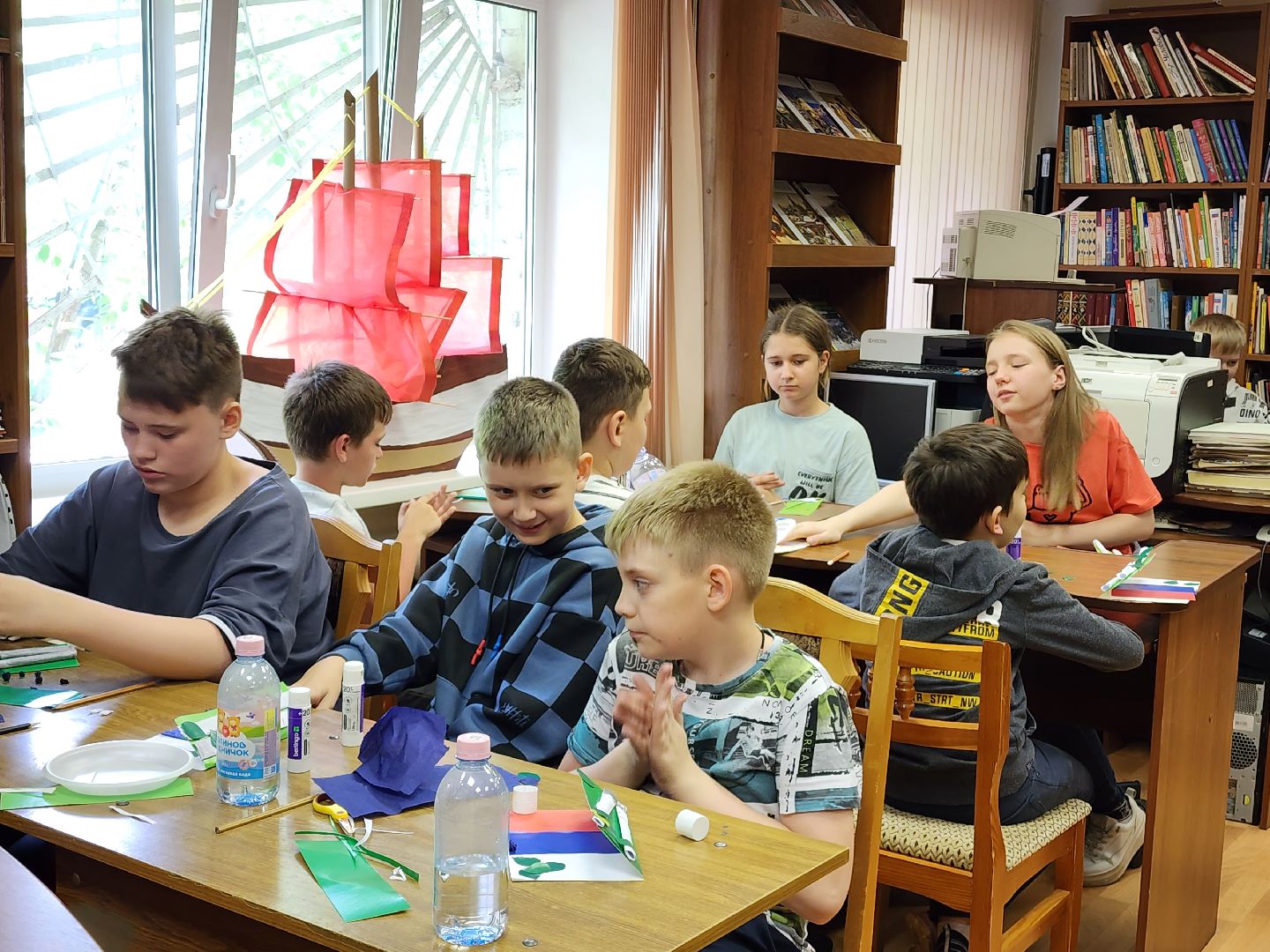 Лобня, летний лагерь, день россии, дети, творчество,