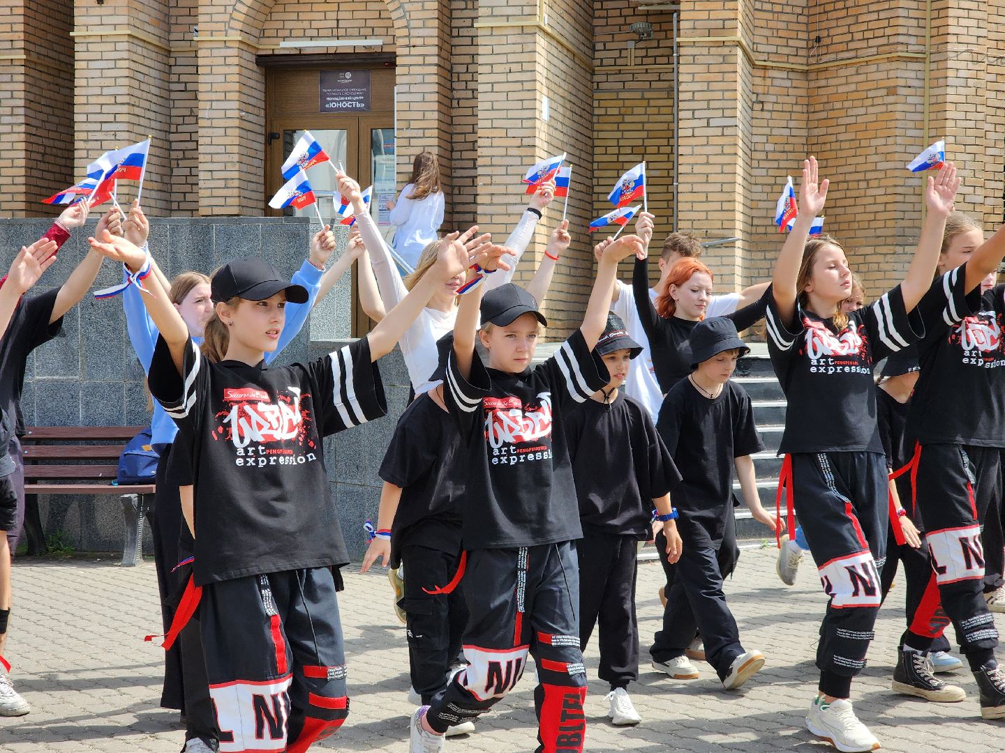 Ногинск, день россии, флешмоб, танцы, общество, жители,