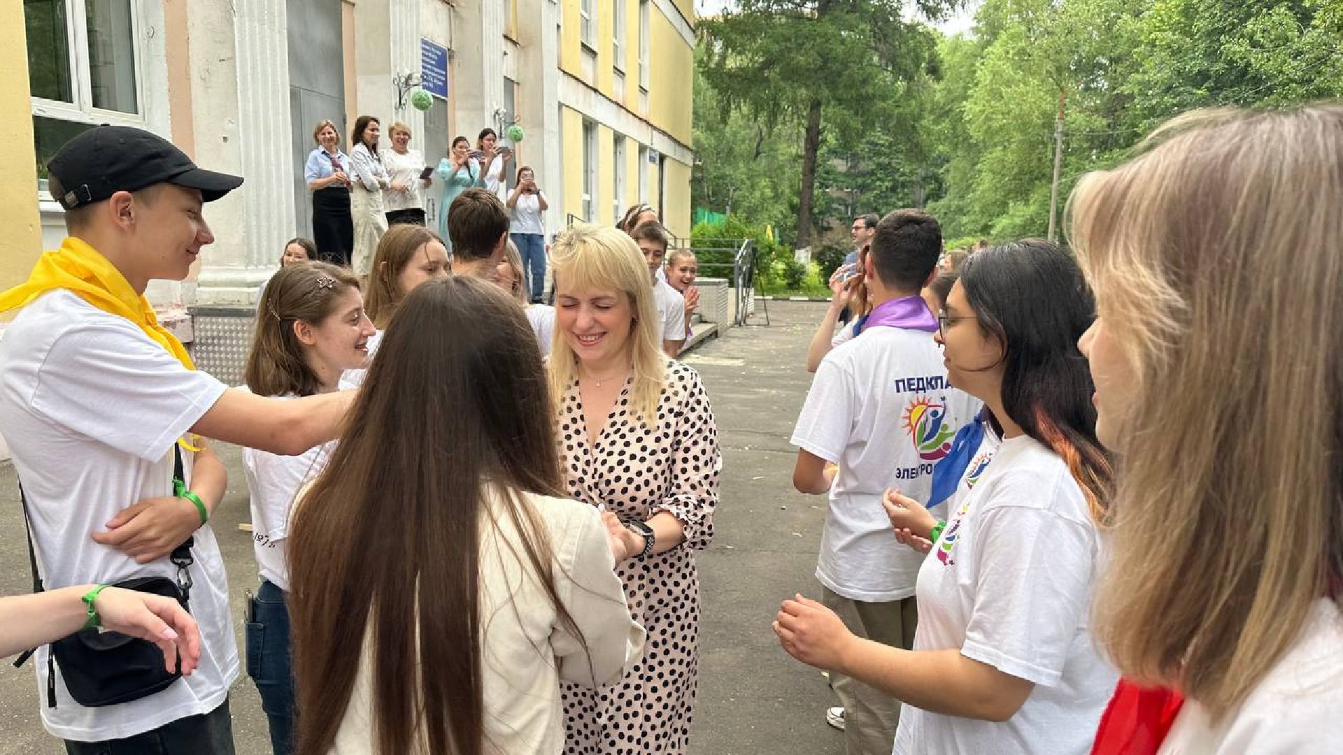 Реутов, образование, наставники, вожатые, обучение,