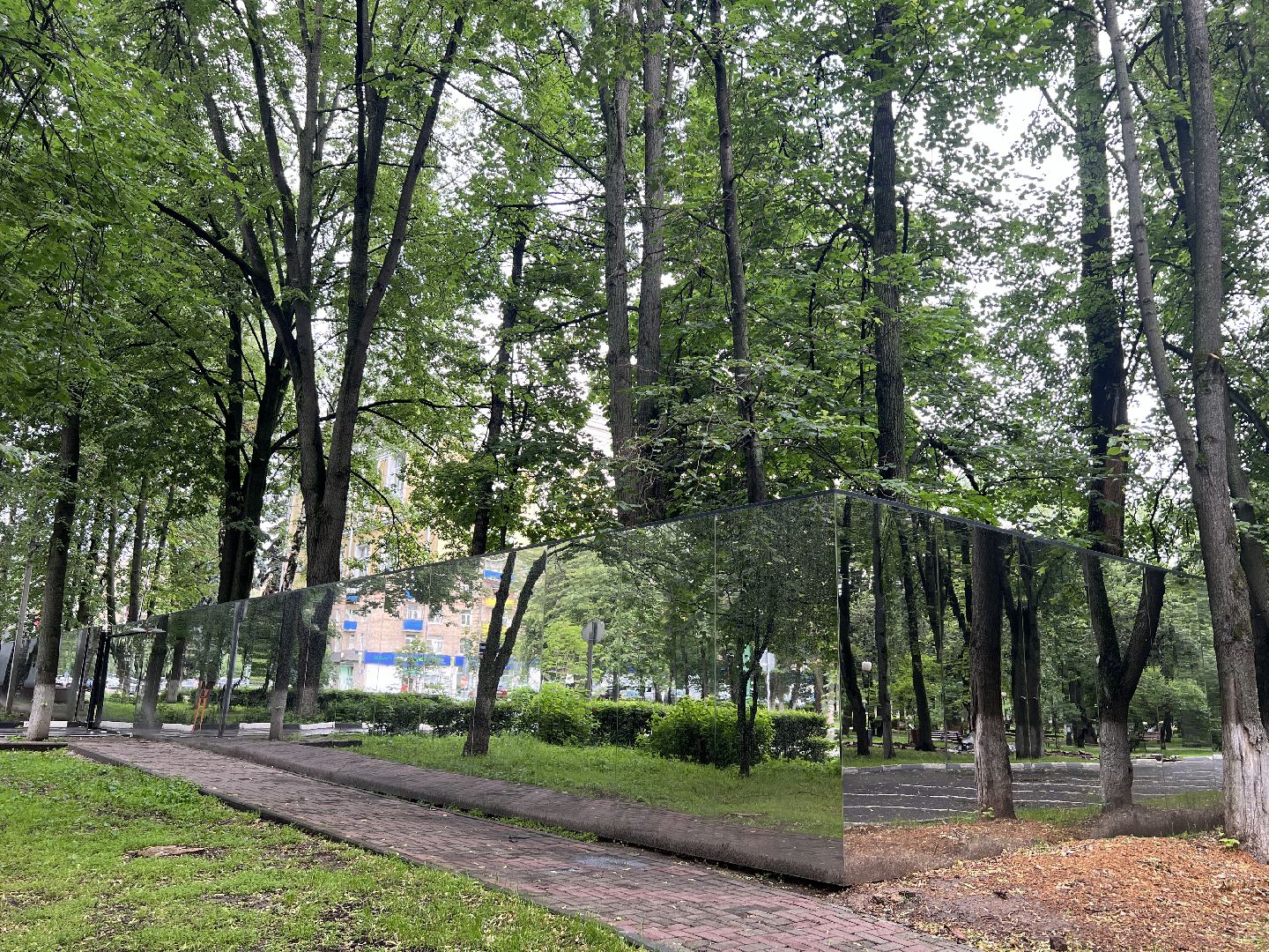 химки, благоустройство, здание администрации, забор,