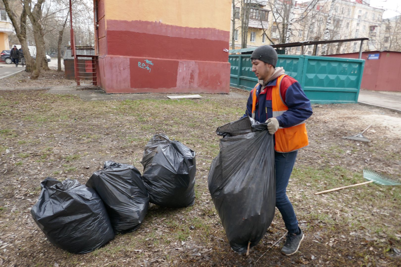 Подольск, уборка территорий, чистый двор, управляющая компания