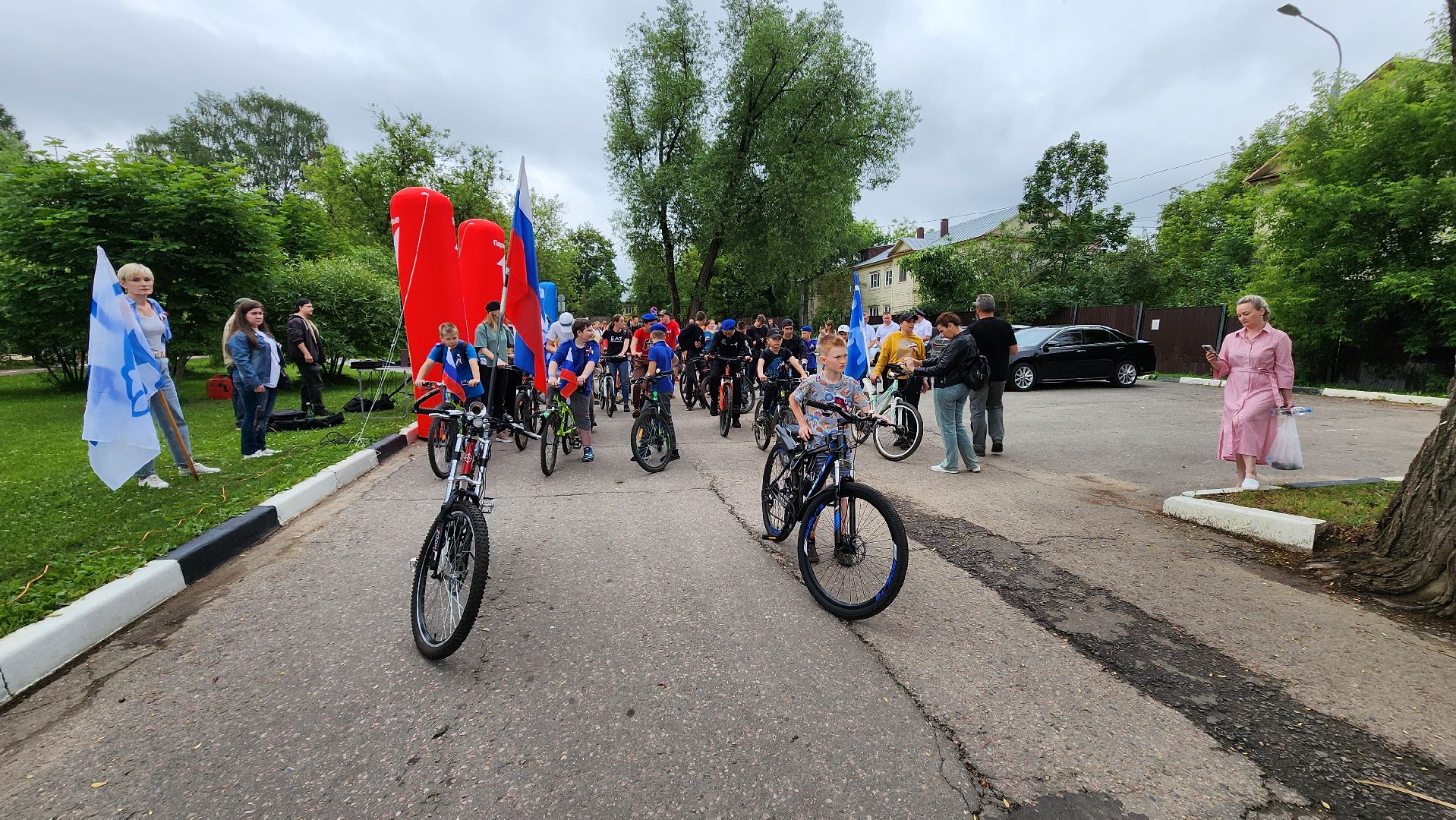 Солнечногорск, велопарад, велосипедисты, День России,