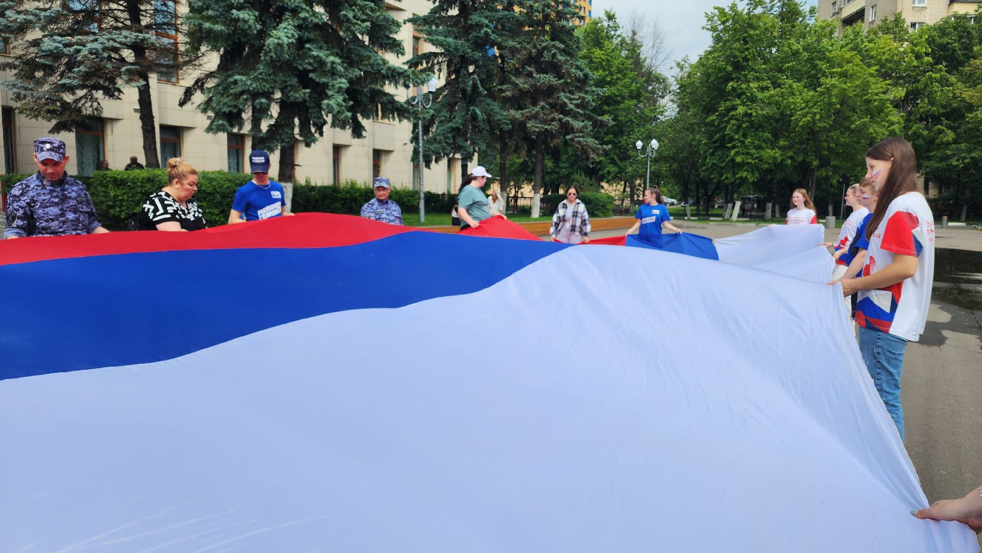 Реутов, Флаг, День России, Акция,