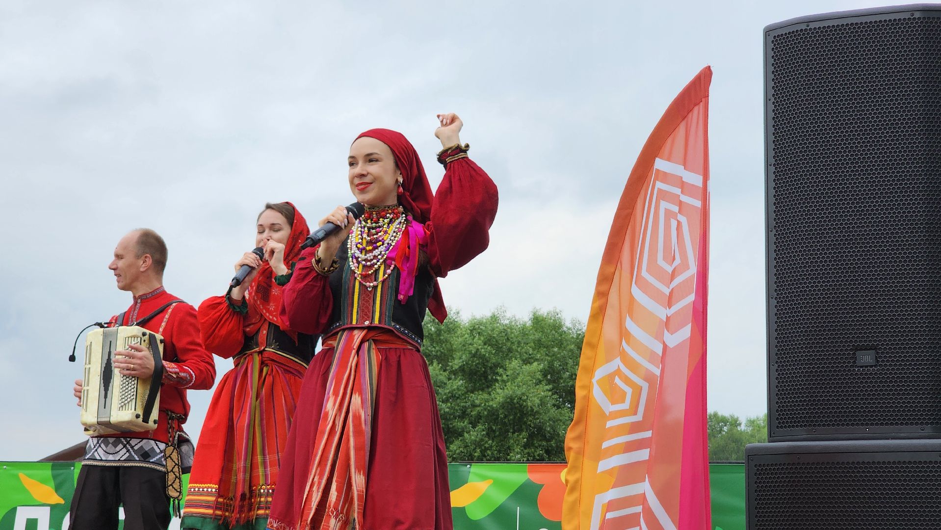 Солнечногорск, День России, концерт, народный ансамбль,