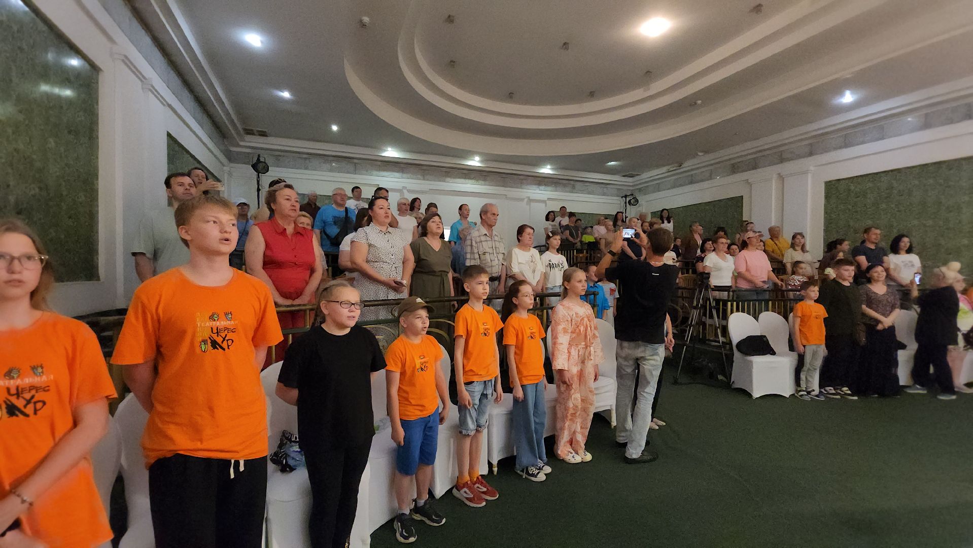 серпухов, подмосковье, акция гимн россии, день россии, день россии 2024,