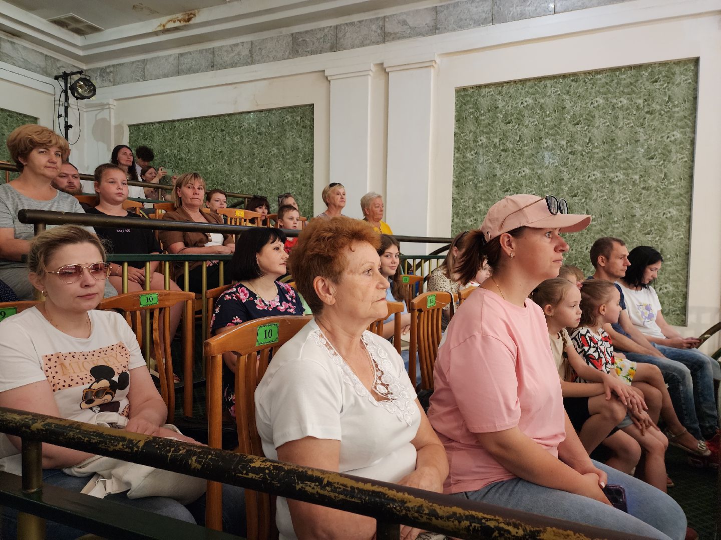 серпухов, подмосковье, акция гимн россии, день россии, день россии 2024,