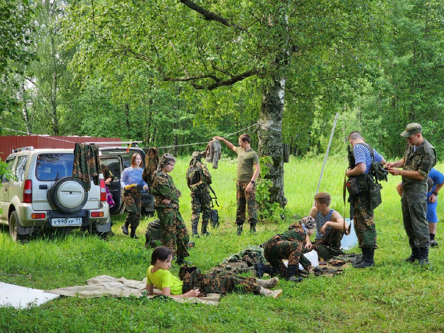 чехов, день россии, парашют, аэродром волосово, праздник,