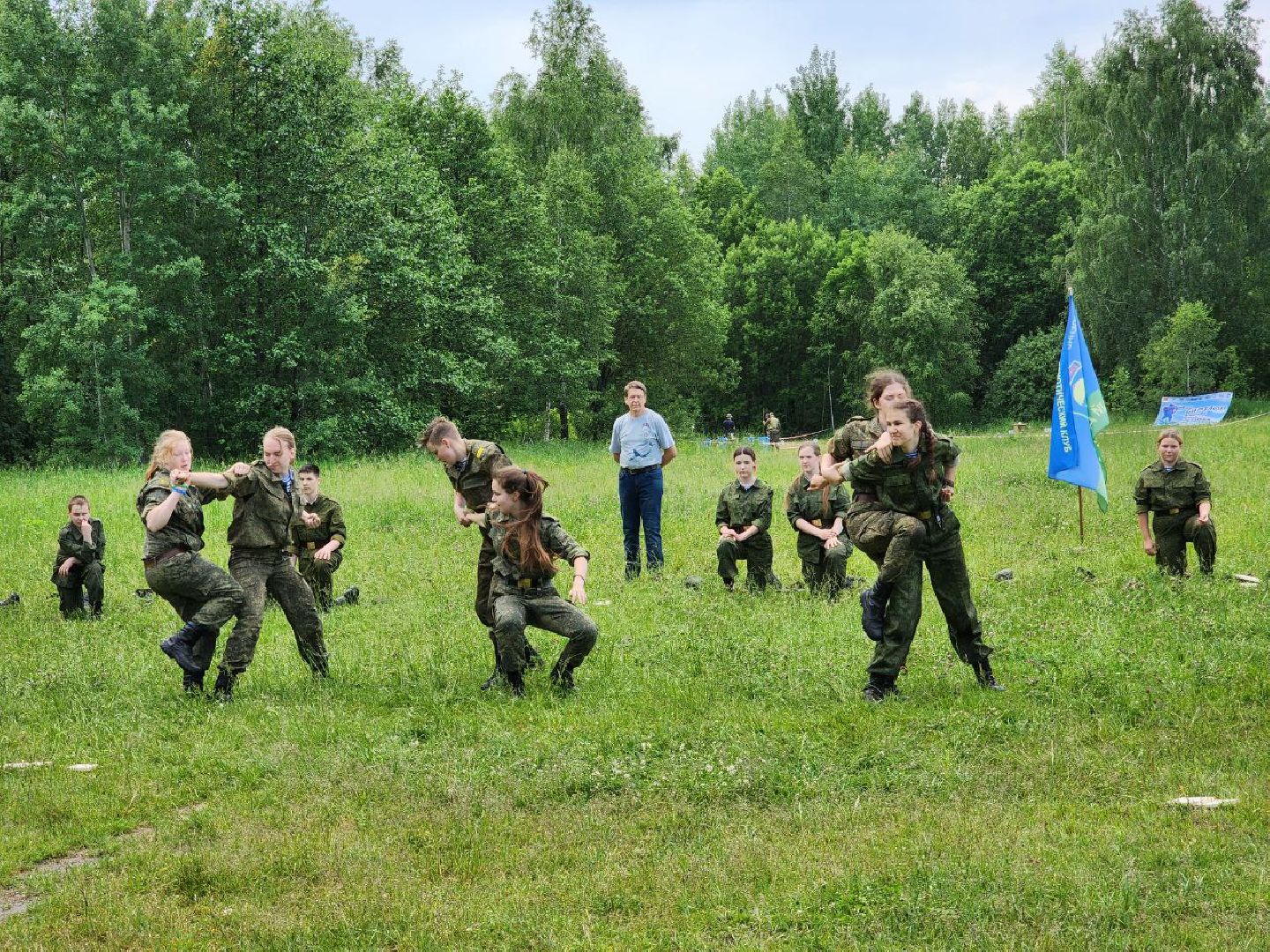 чехов, день россии, праздник, аэродром волосово, десантники,
