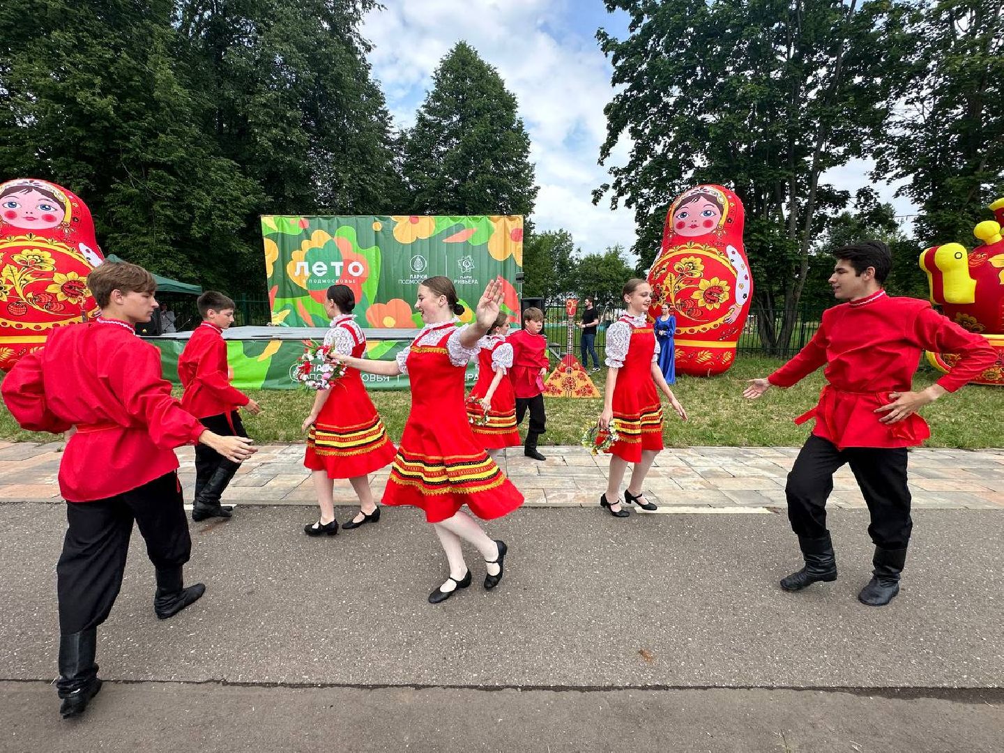 можайск, можайский городской округ, подмосковье, день россии, парк ривьера, праздничная программа, праздник,