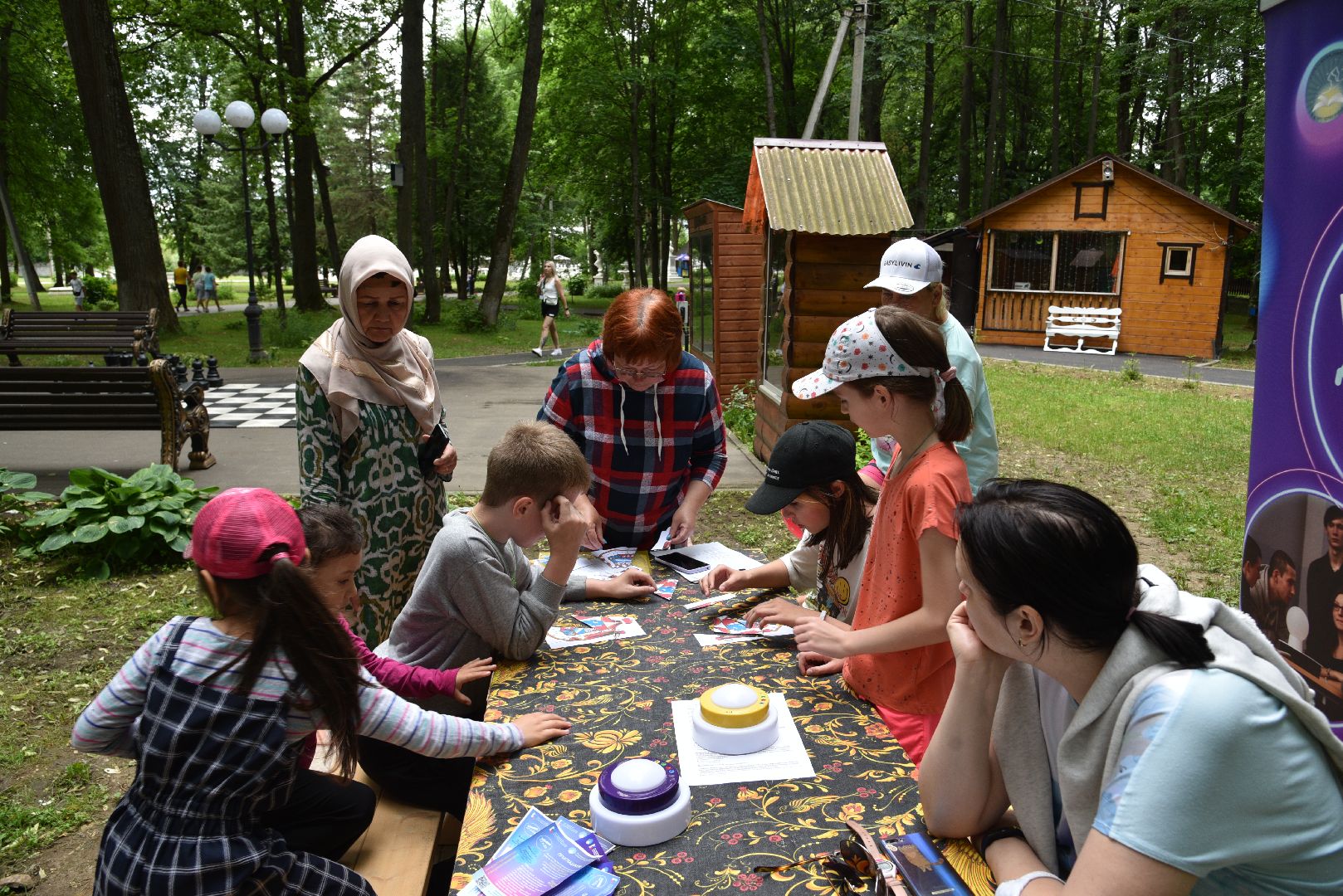 лотошино, лотошинский парк, день россии, лотошинская библиотека, парки подмосковья,