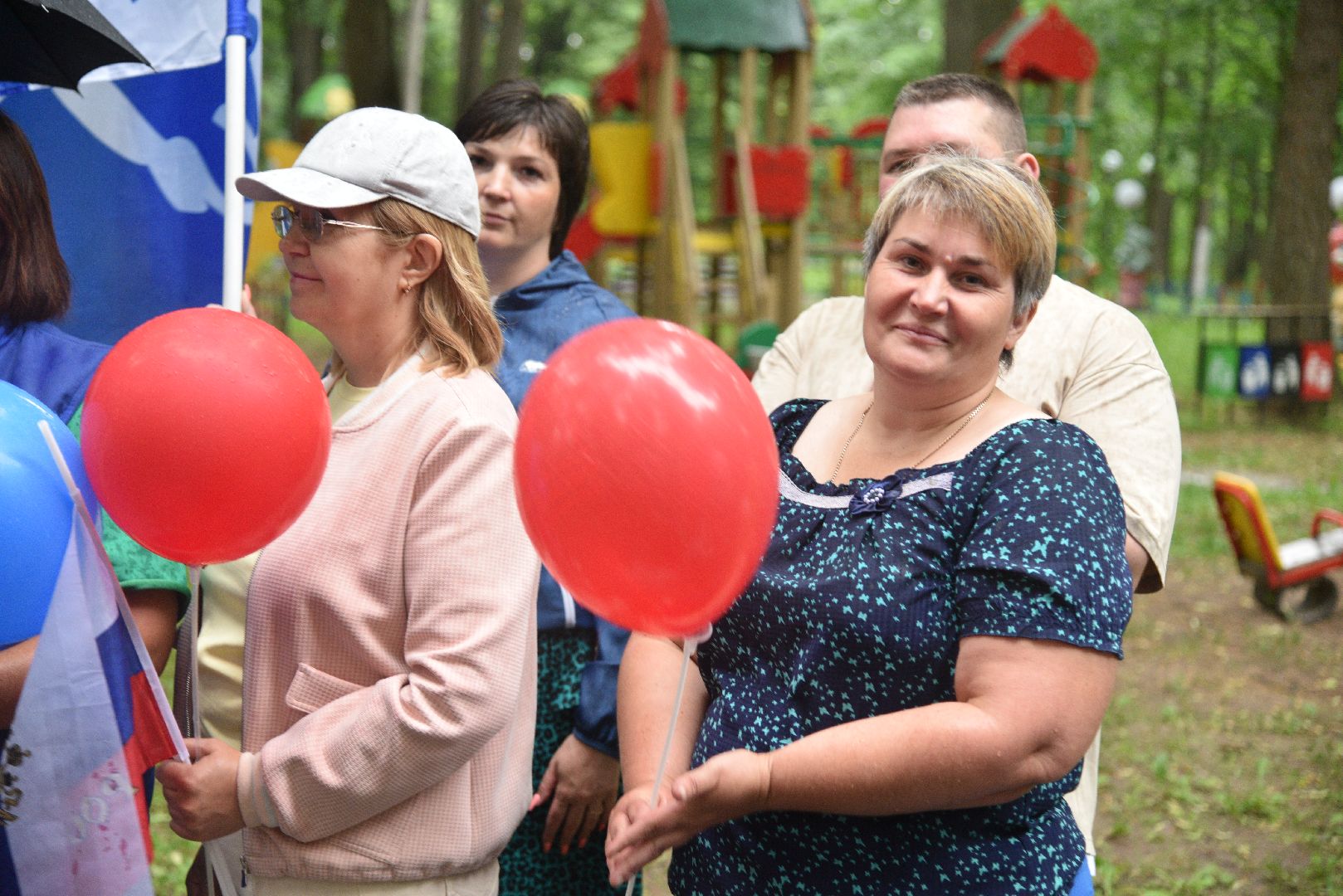 лотошино, лотошинский парк, сво, память о героях спецоперации, парки подмосковья, день россии,