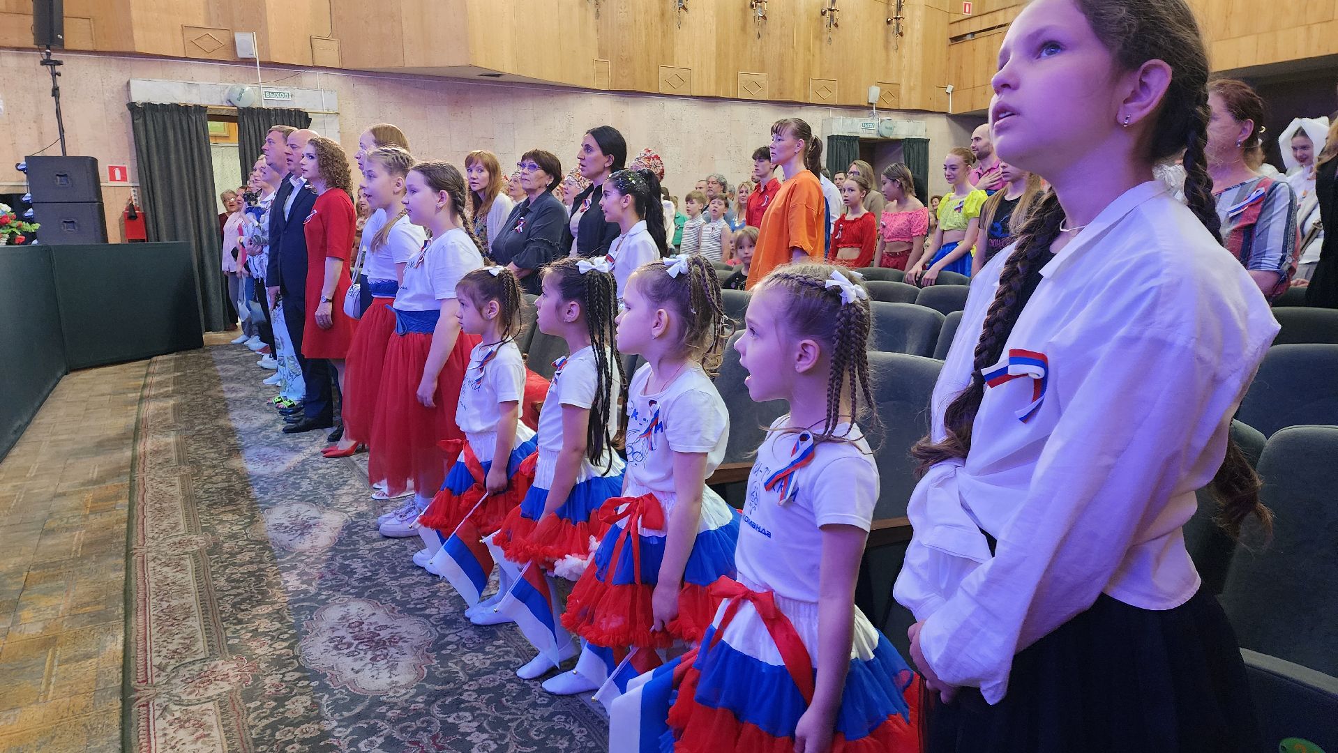 день россии 2024, сбор гуманитарной помощи,доброе дело,