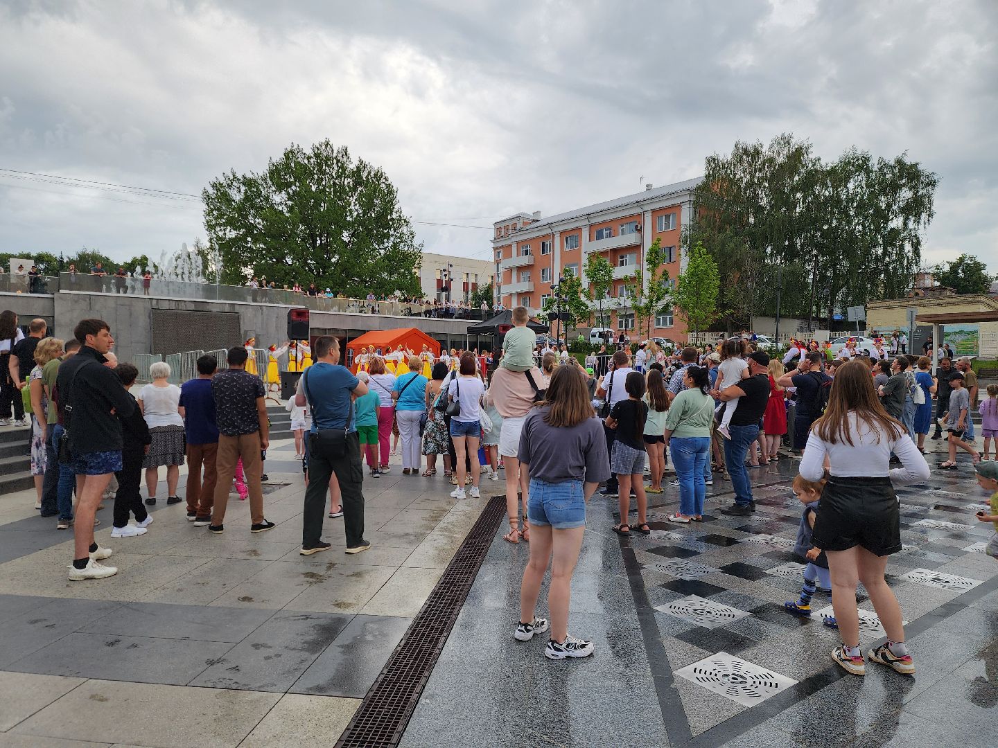 ногинск, концерт, день россии, общество, жители, праздник, фонтаны,