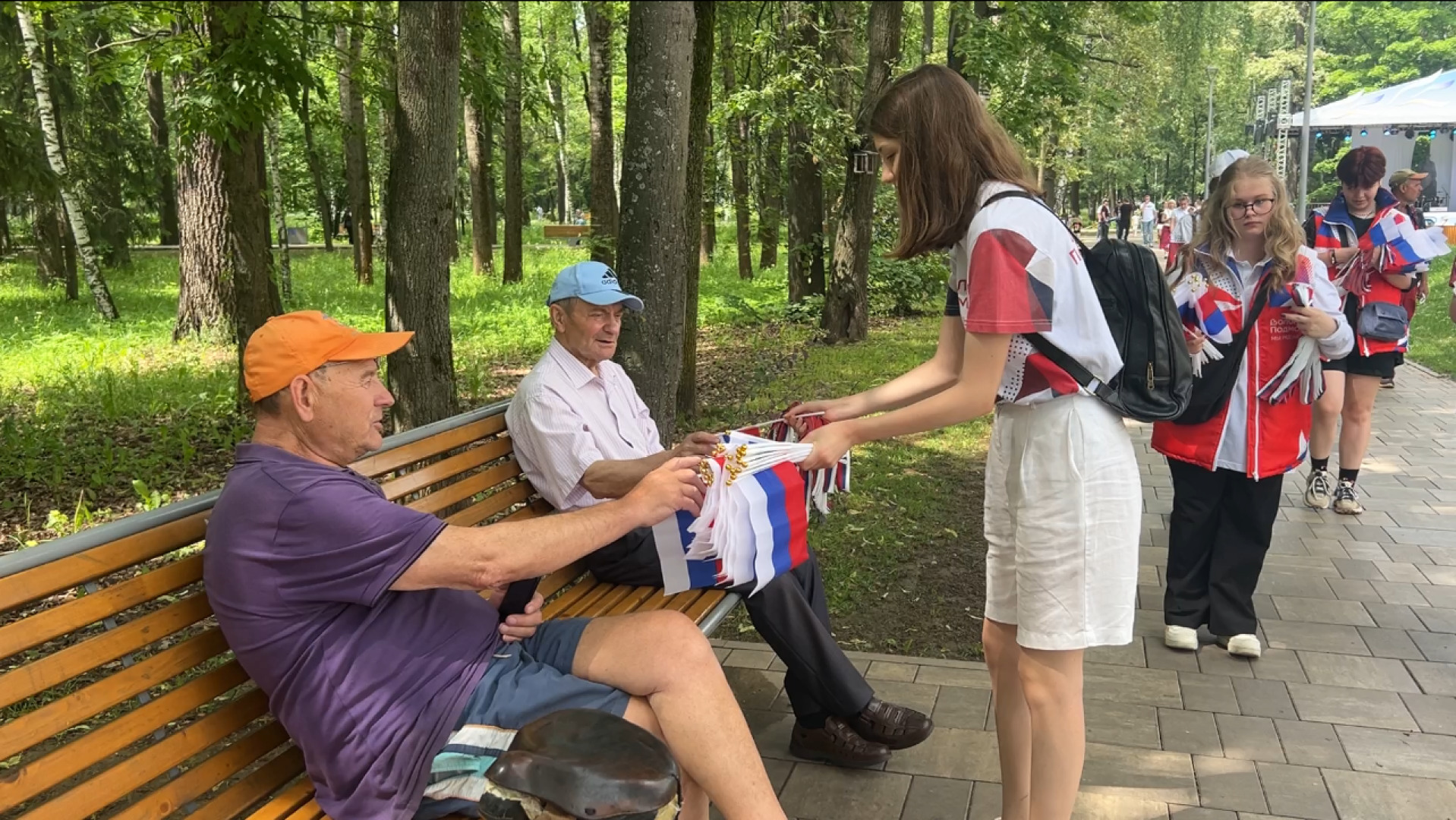 химки, общество, день россии, праздник в парке,