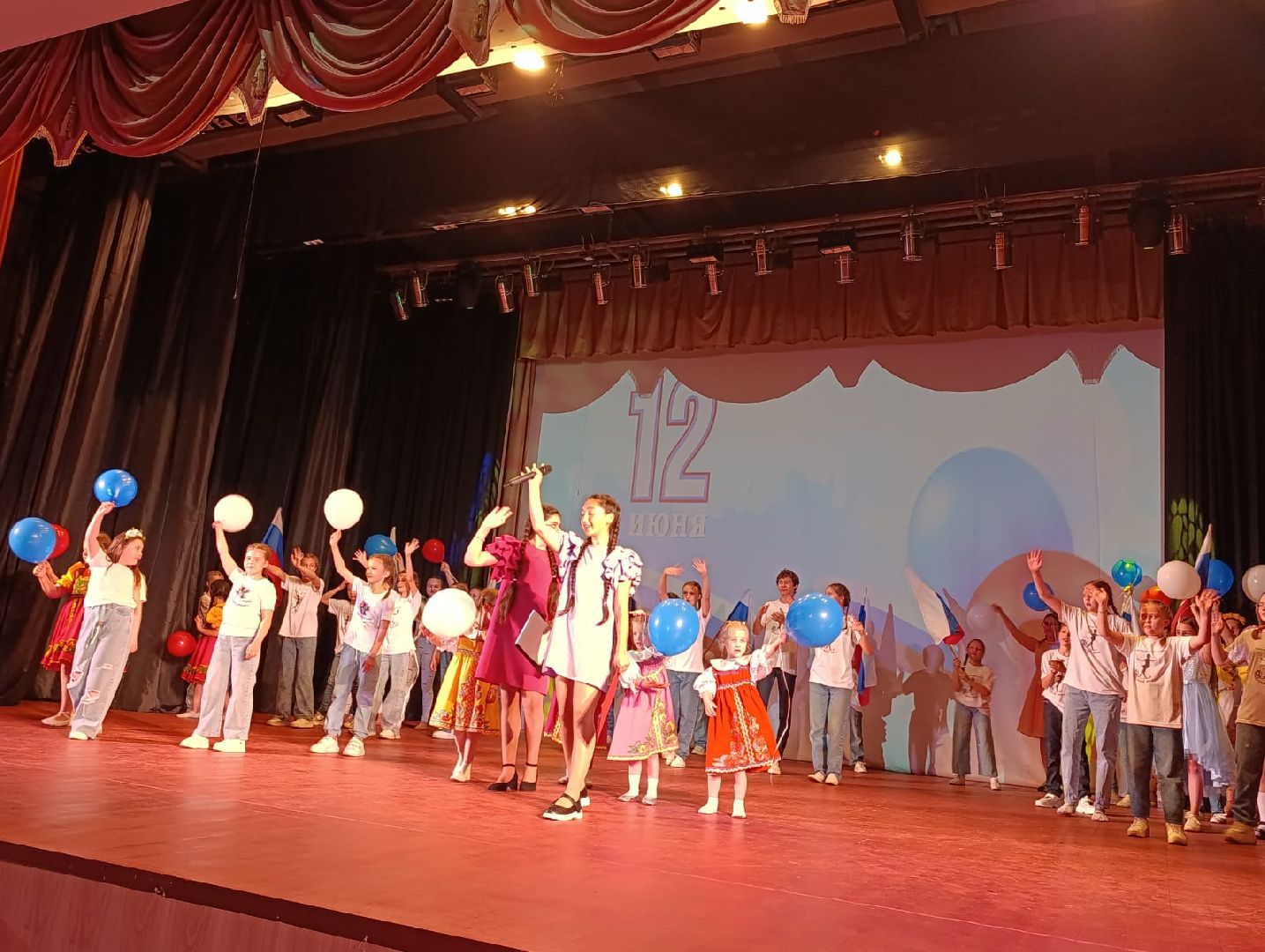 пушкино, день россии, концерт, народные песни, творческие коллективы,