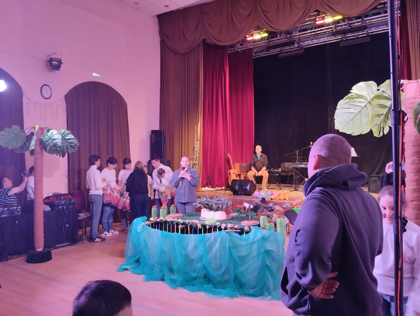 дети, спектакль