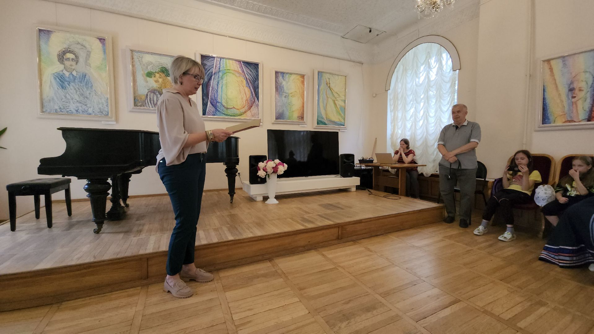 кашира, краеведческий музей, выставка, деревянная игрушка, богородская игрушка, ноев ковчег, александр михайлов,