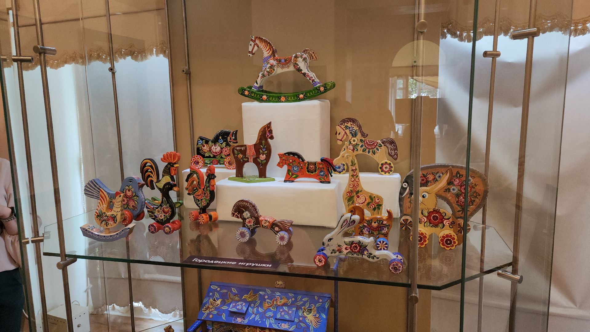 кашира, краеведческий музей, выставка, деревянная игрушка, богородская игрушка, ноев ковчег, александр михайлов,