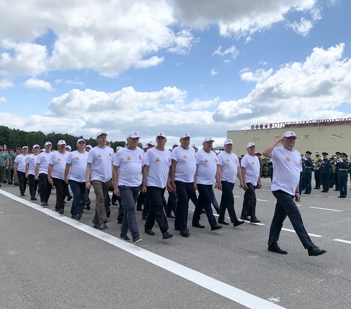 Балашиха, Подмосковье, 100 лет Дивизии имени Ф Э Дзержинского, Росгвардия, Орден Суворова, Выставка современных образцов вооружения и техники и трофеев из зоны СВО,