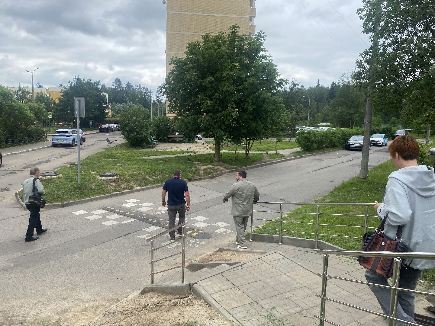 Власиха Школьный, Власиха Тополек, обход территории Власиха, контроль уборки, содержание территории,