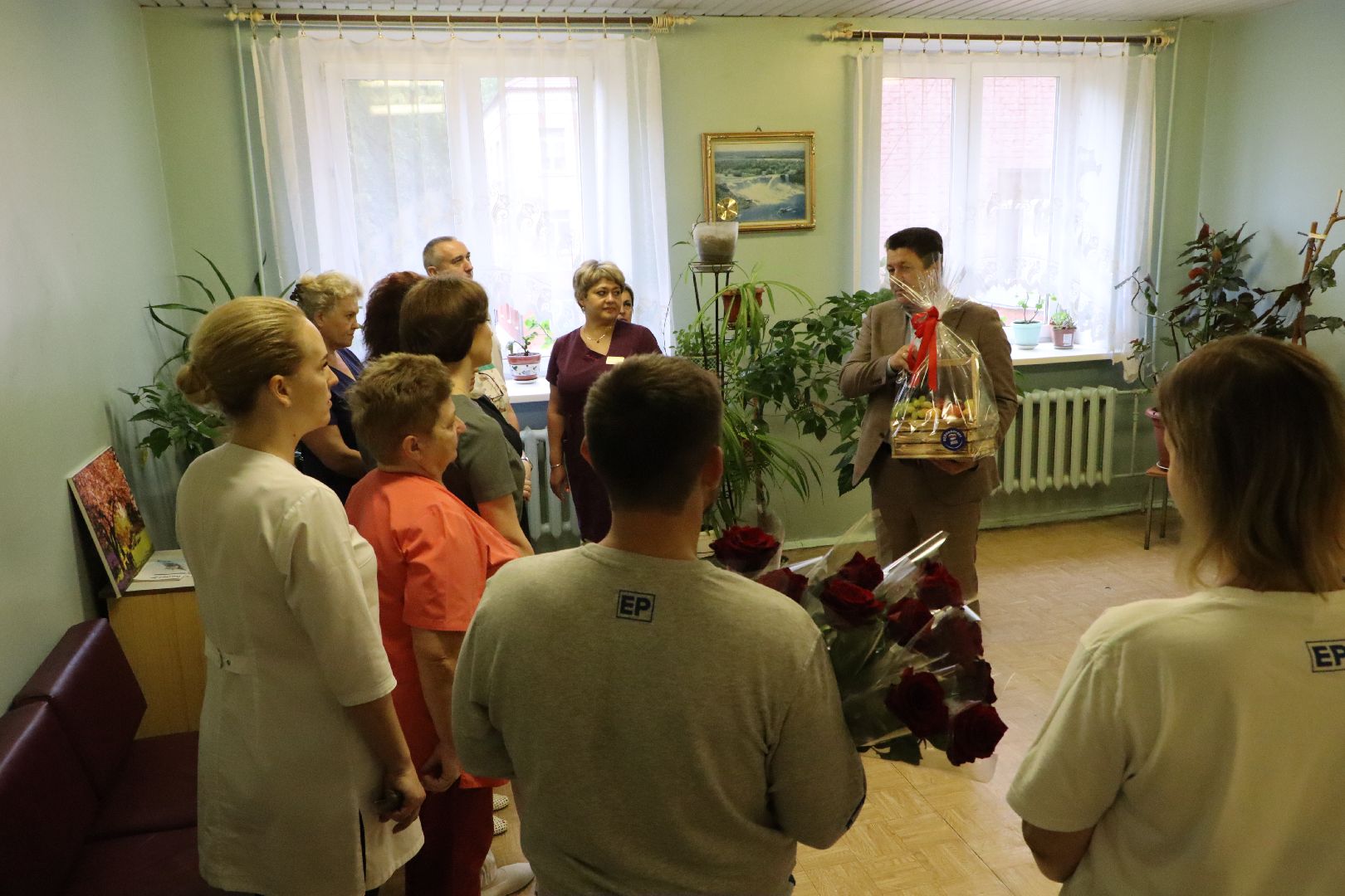 Серебряные Пруды, глава поздравил медиков, серебряно-прудская больница, здравоохранение, День медицинского работника,