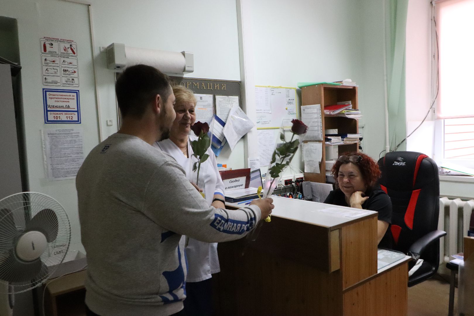 Серебряные Пруды, глава поздравил медиков, серебряно-прудская больница, здравоохранение, День медицинского работника,